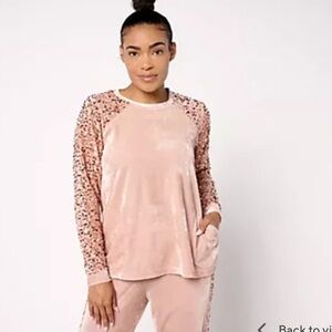 Lori‎ Goldstein Lavish Sequin Knit Set